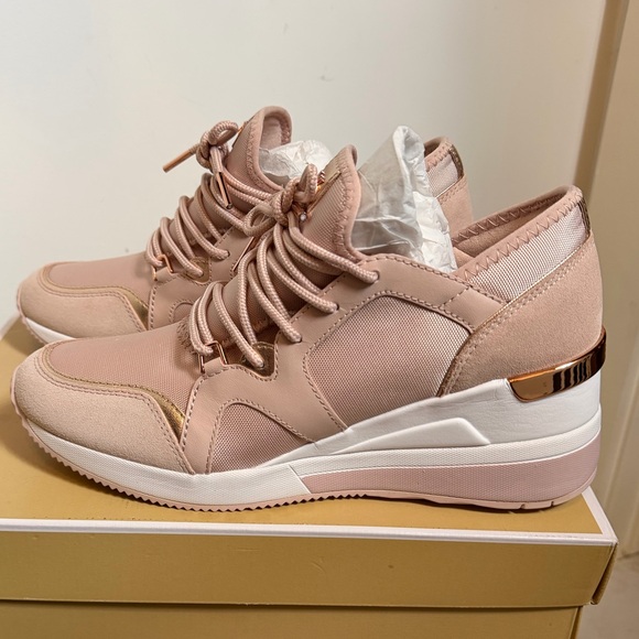 Michael Kors Blush Pink Women's Sneakers - Picture 2 of 12